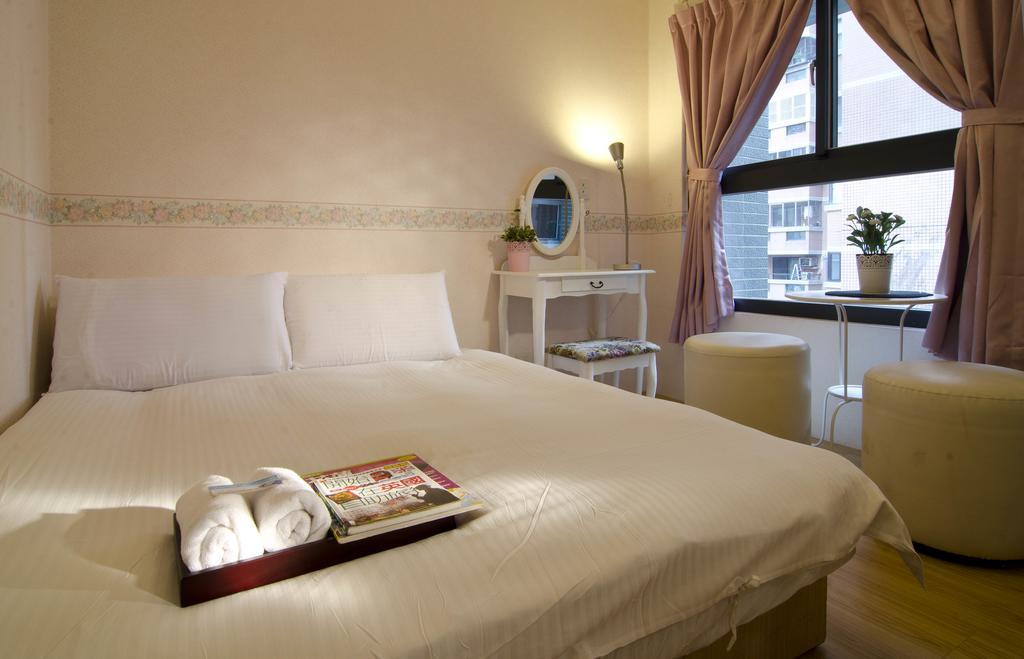 Star Hostel Taichung Exterior foto